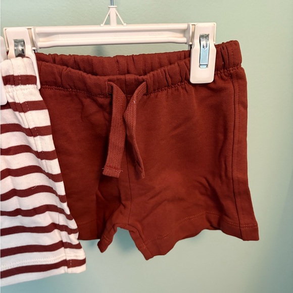 ZARA TWO-PACK OF STRIPED AND PLAIN SHORTS - Picture 7 of 10